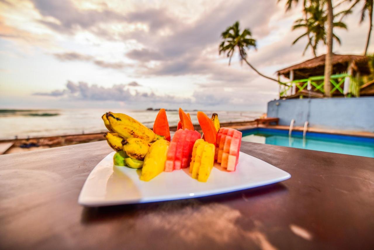 Lucky Seven Beach Resort Хиккадува Экстерьер фото